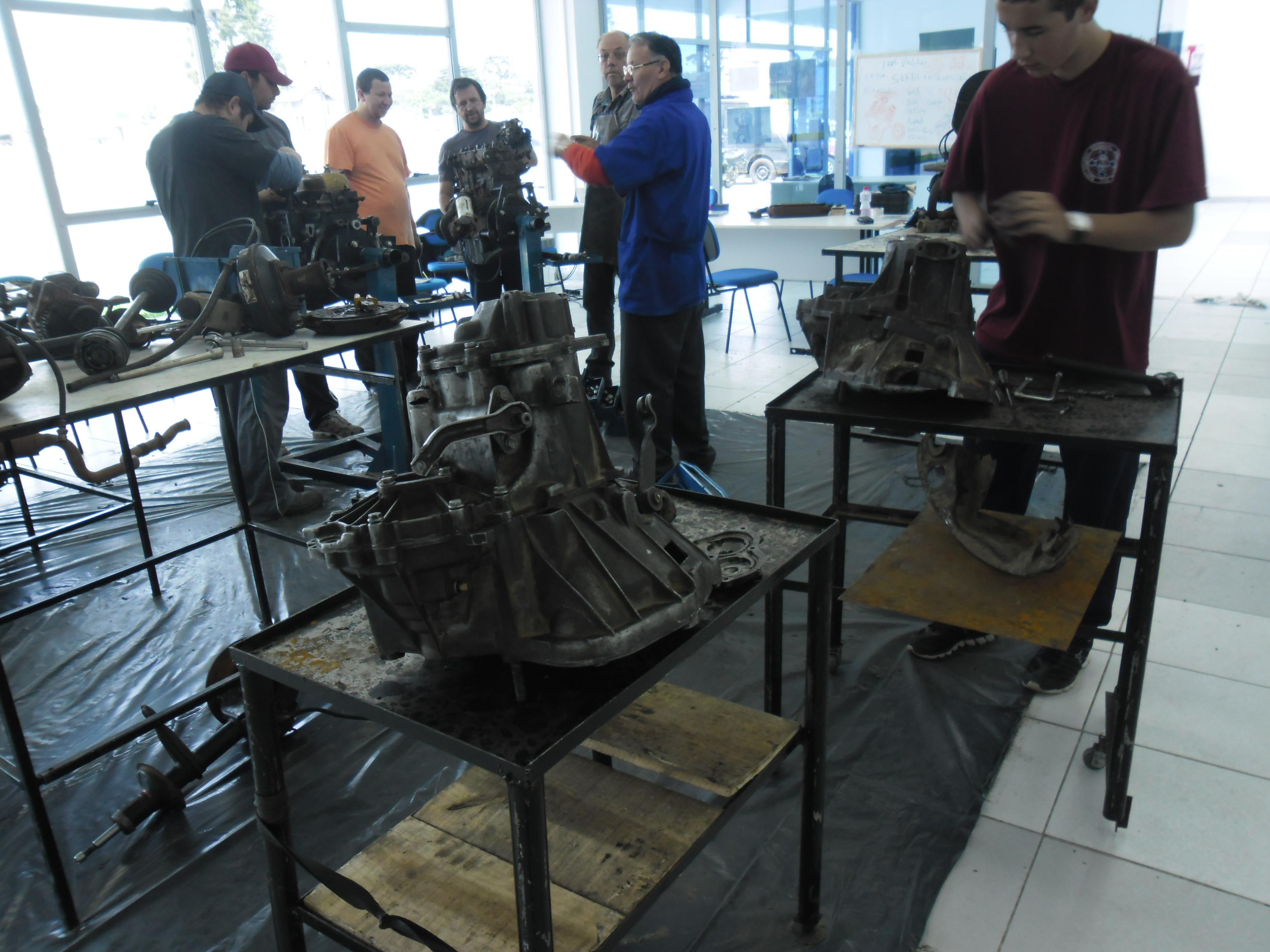 aula pratica curso mecânica automotiva